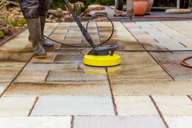 Best Oil Spill Cleanup  in Waverly, IA